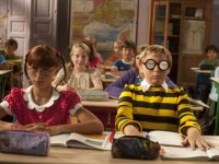 Каникулы Дюкобю (2012)