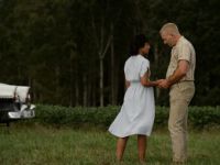 Лавинг (2016)